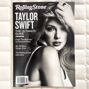 Taylor Swift Rolling Stone magazine like new - collectors item!